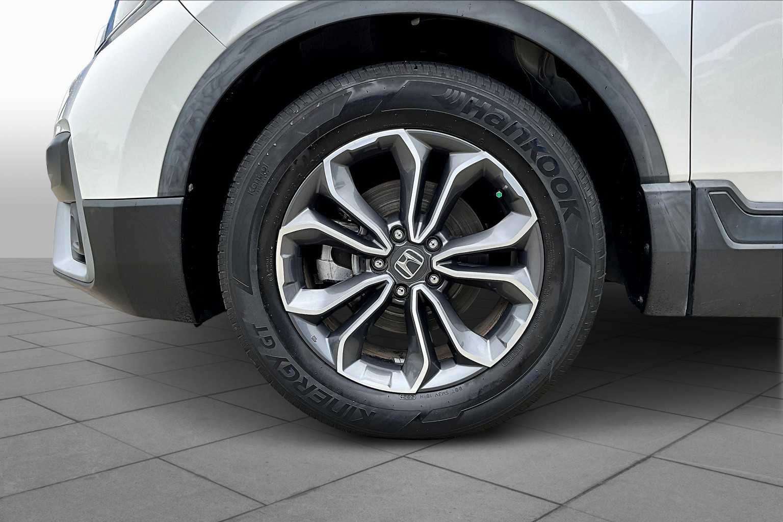 Used 2022 Platinum White Pearl Honda EX image 10