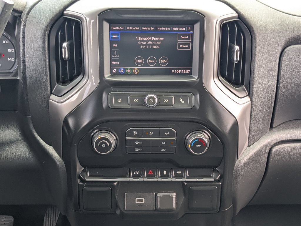 Used 2020 BLACK Chevrolet Custom image 19