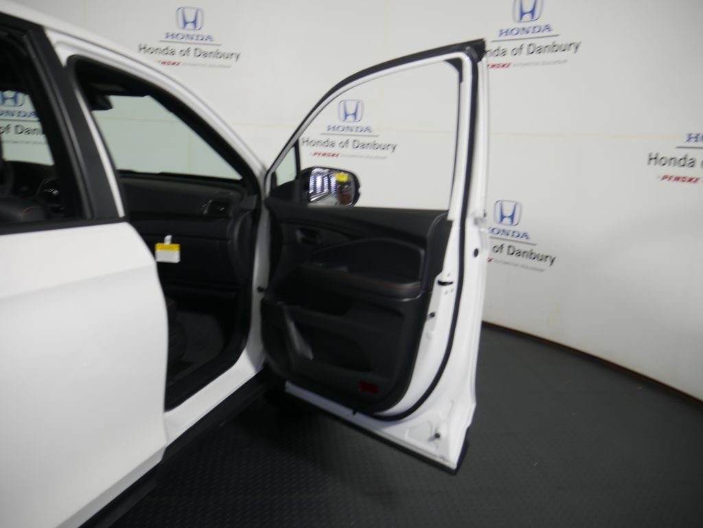 New 2026 Platinum White Pearl Honda TrailSport image 5