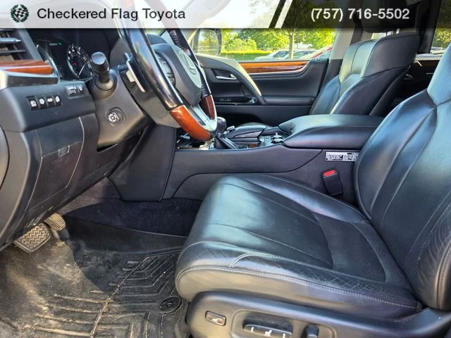 Used 2018 Nebula Gray Pearl Lexus 570 image 8