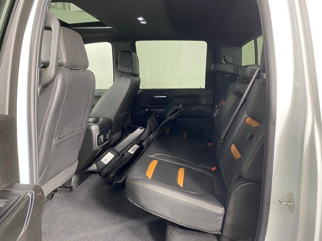 Used 2022 Summit White GMC AT4 image 11