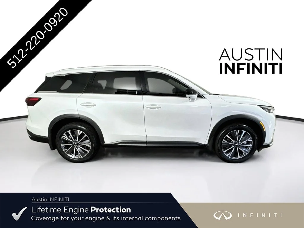 New 2027 White INFINITI LUXE image 9