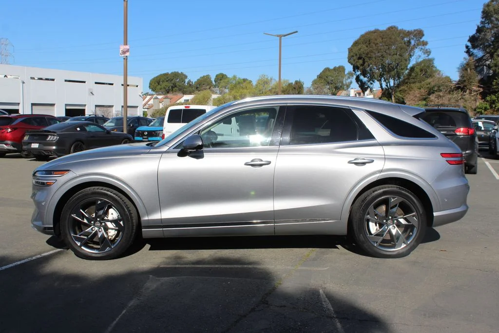 Used 2023 GENESIS GV70 Advanced with VIN 5NMMCET10PH000388 for sale in Richmond, CA