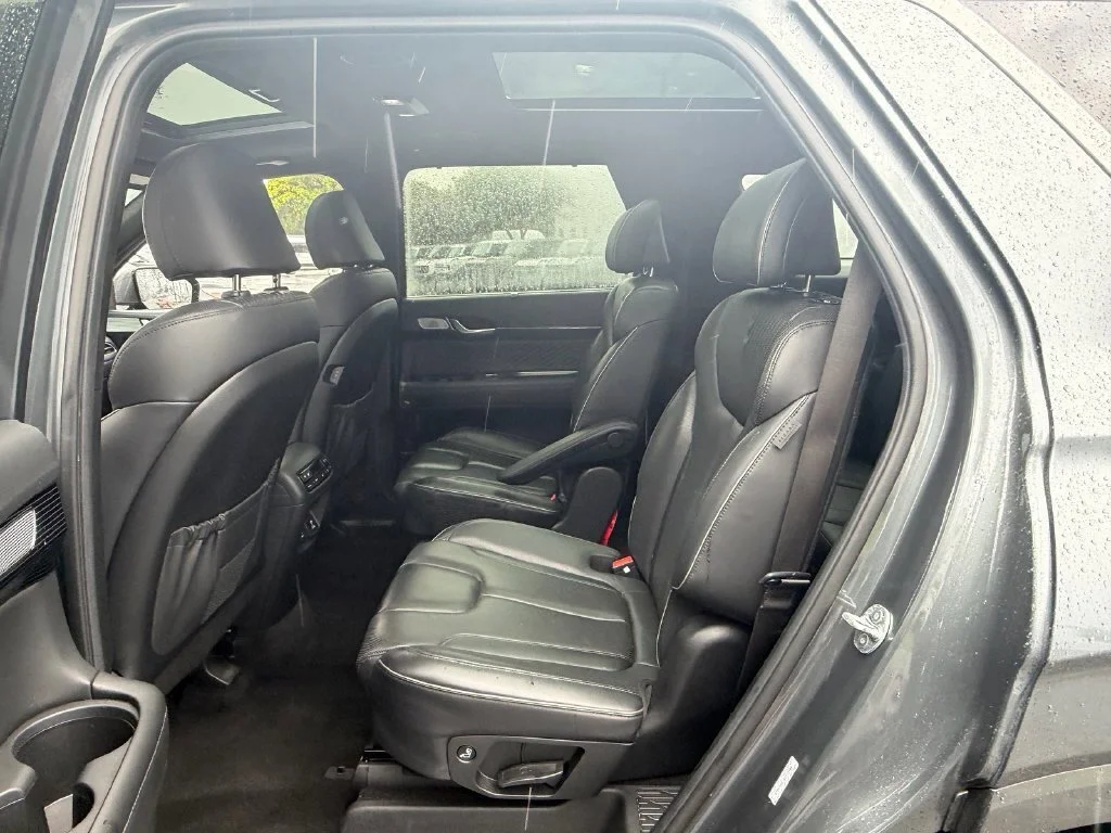 Used 2024 Gray Hyundai Calligraphy image 11
