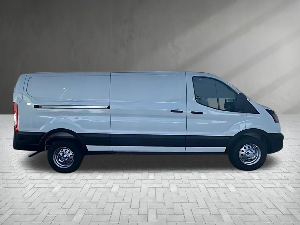 New 2025 White Ford Base image 8