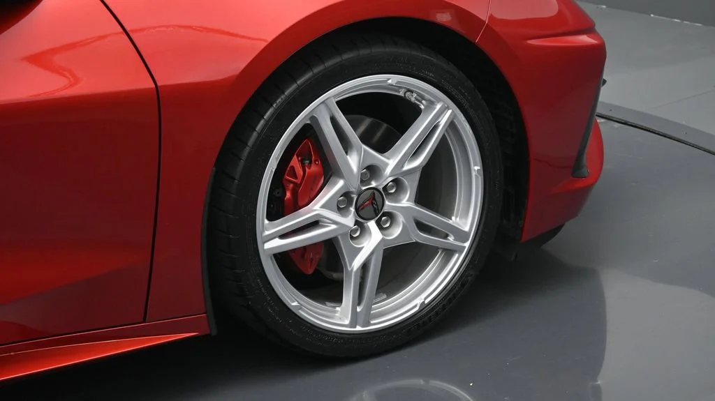 Used 2022 Red Chevrolet Stingray image 6