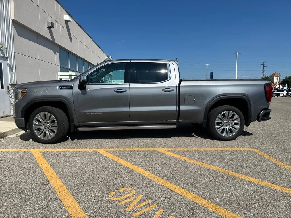 Used 2021 Gray GMC Denali image 2