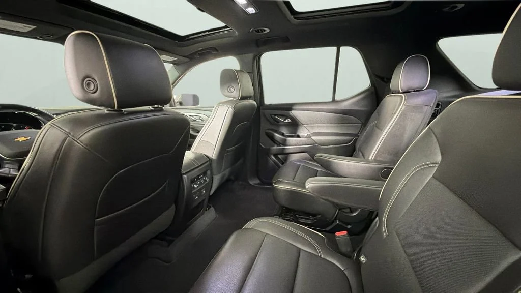 Used 2023 Sterling Gray Metallic Chevrolet Premier image 29