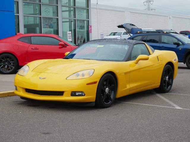 Used 2005 Chevrolet Corvette Base with VIN 1G1YY24U955102100 for sale in Roseville, Minnesota