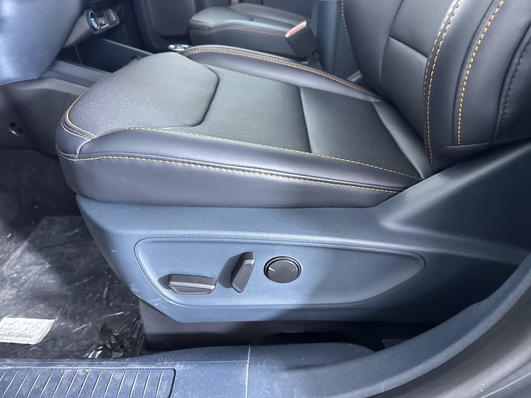New 2026 Carbonized Gray Metallic Ford Tremor image 12