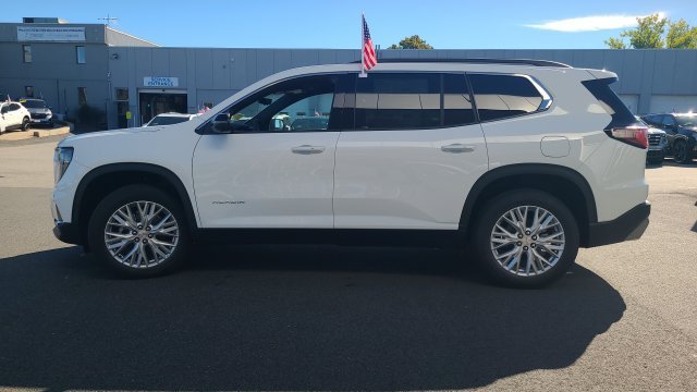 New 2027 Summit White GMC Elevation image 4