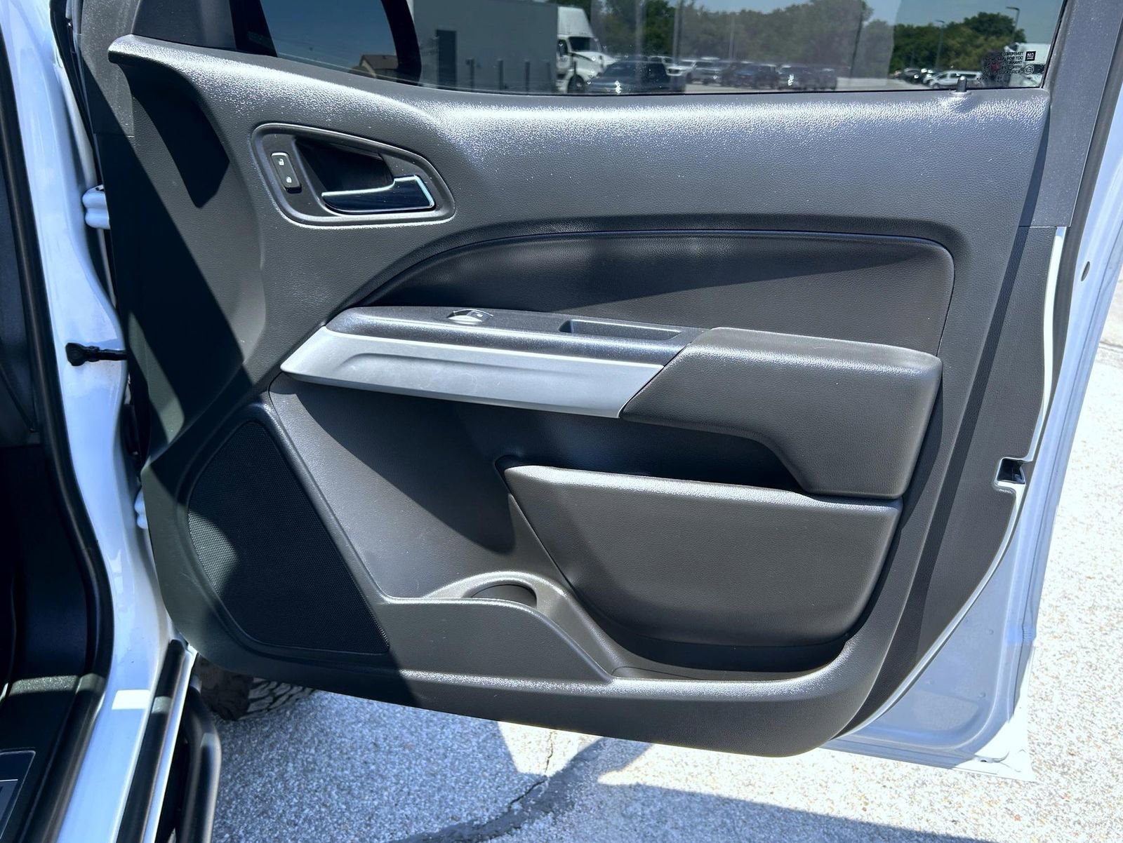 2020 Chevrolet Colorado ZR2 - Photo 15