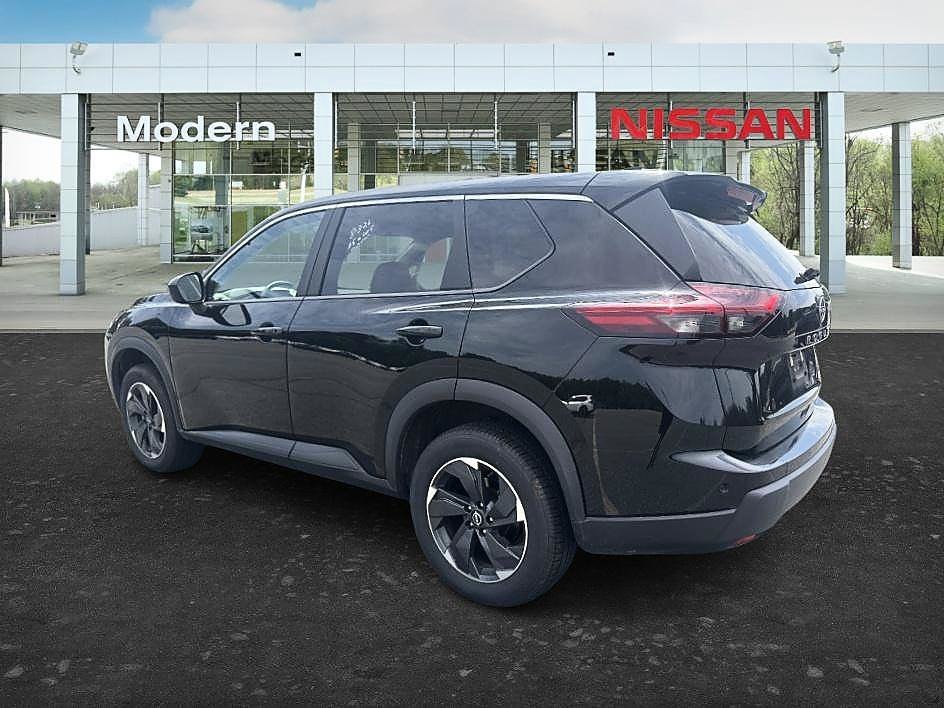 Certified Used 2025 Super Black Nissan SV image 3