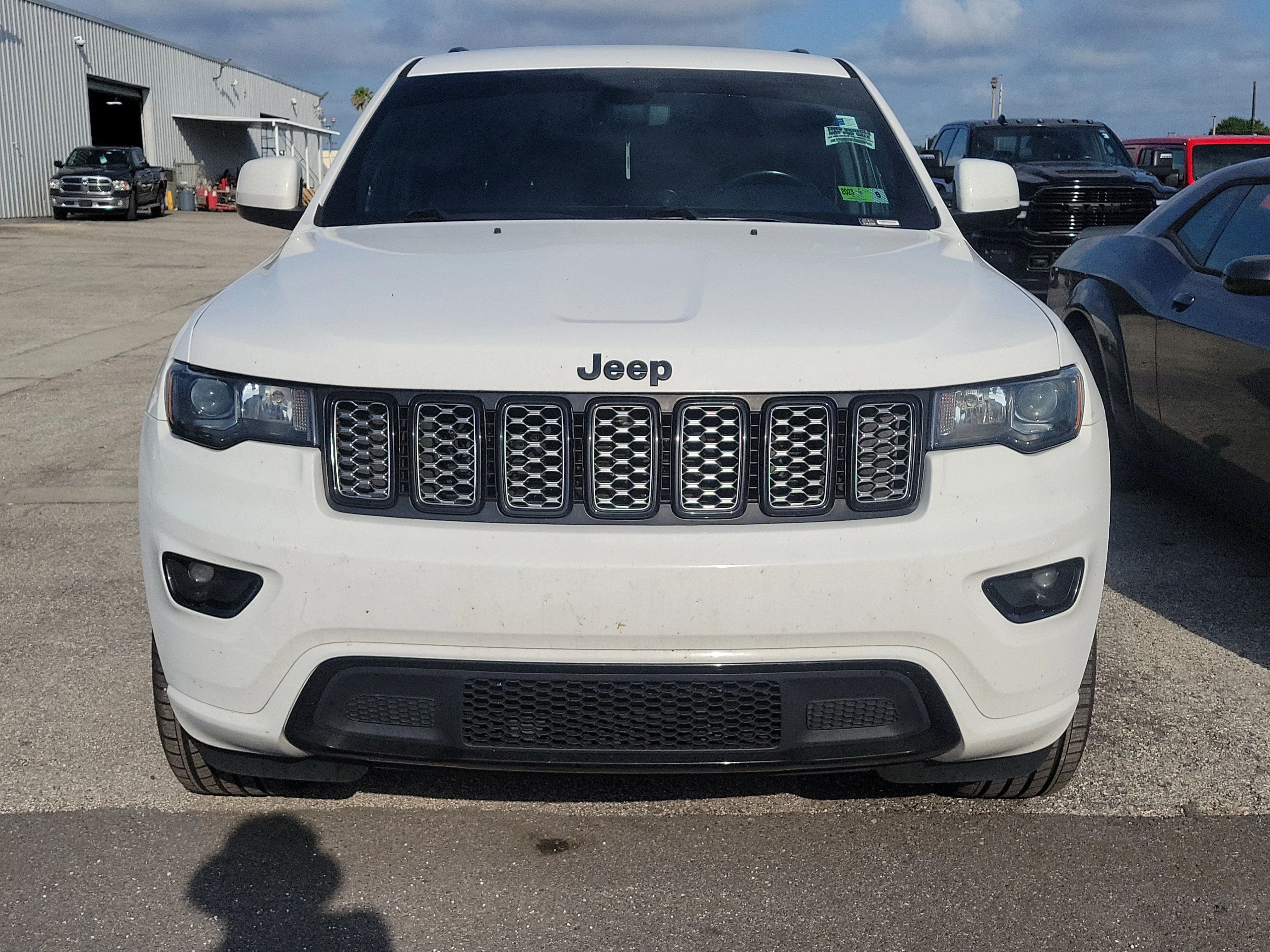 Used 2020 Bright White Clearcoat Jeep Altitude image 2