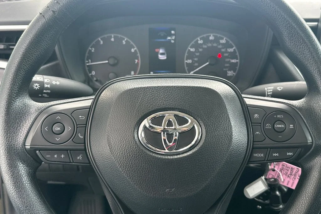 Used 2025 Midnight Black Metallic Toyota LE image 25