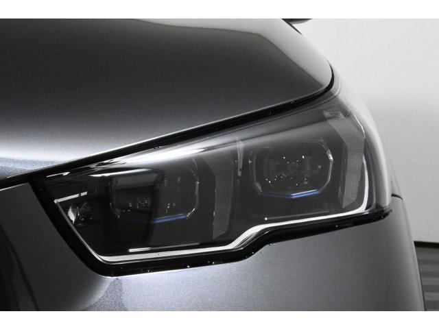 2026 BMW 5 Series 530i - Photo 11