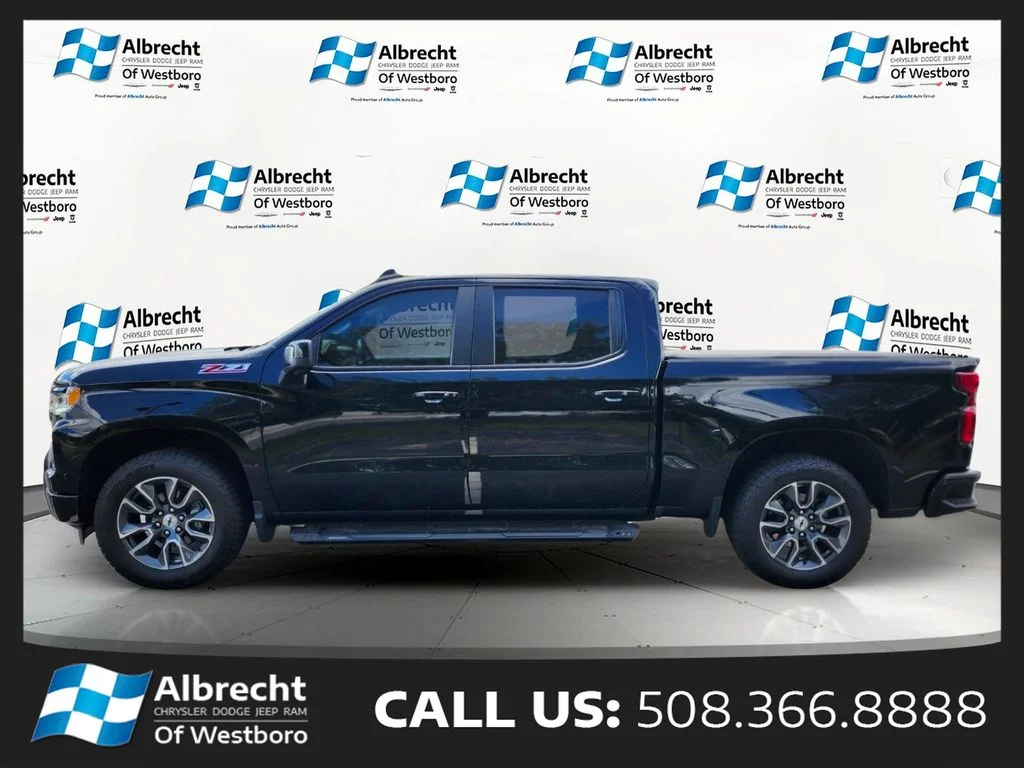 Used 2023 Black Chevrolet RST image 2