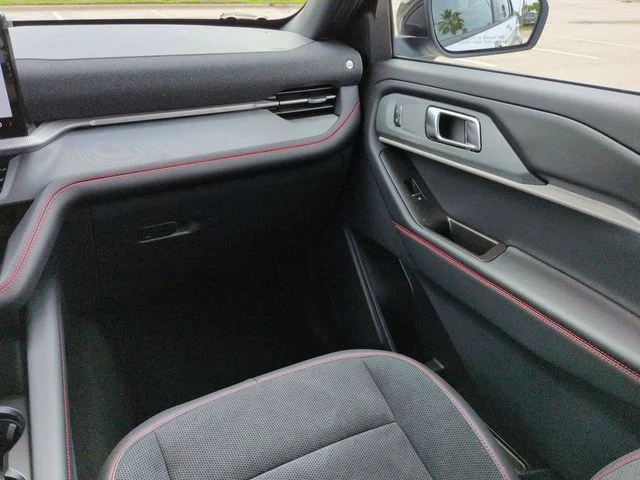 New 2026 Space White Metallic Ford ST image 17