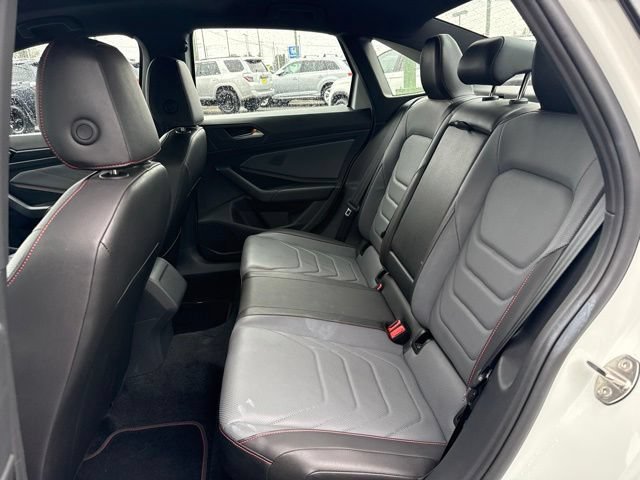 Certified Used 2025 Pure White Volkswagen Autobahn image 12