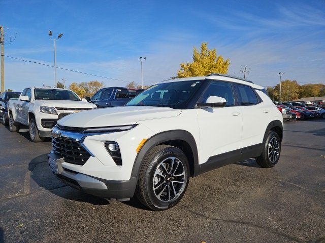 2024 Chevrolet Trailblazer LT photo 4