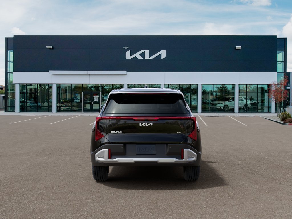 New 2027 Black Kia LX image 5
