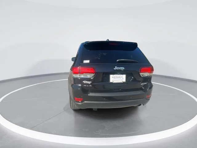 Used 2021 Black Jeep Laredo E image 7
