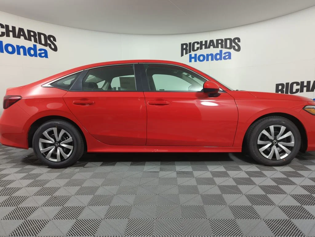 New 2026 Rallye Red Honda LX image 6