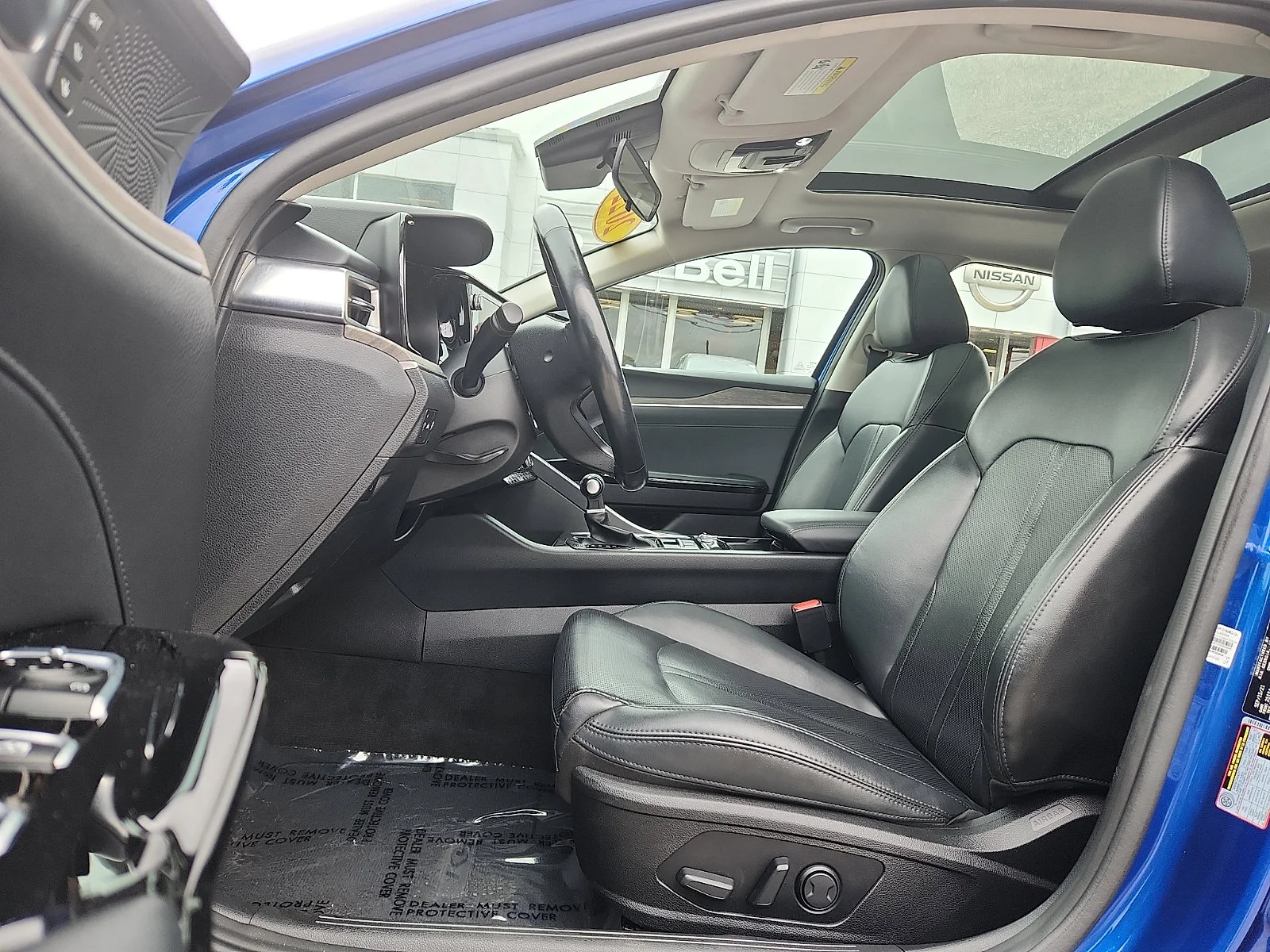 Used 2022 Blue Kia EX image 13