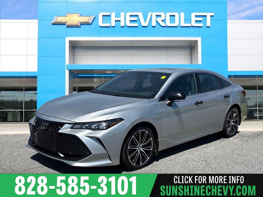 2021 Toyota Avalon XSE Nightshade's photo