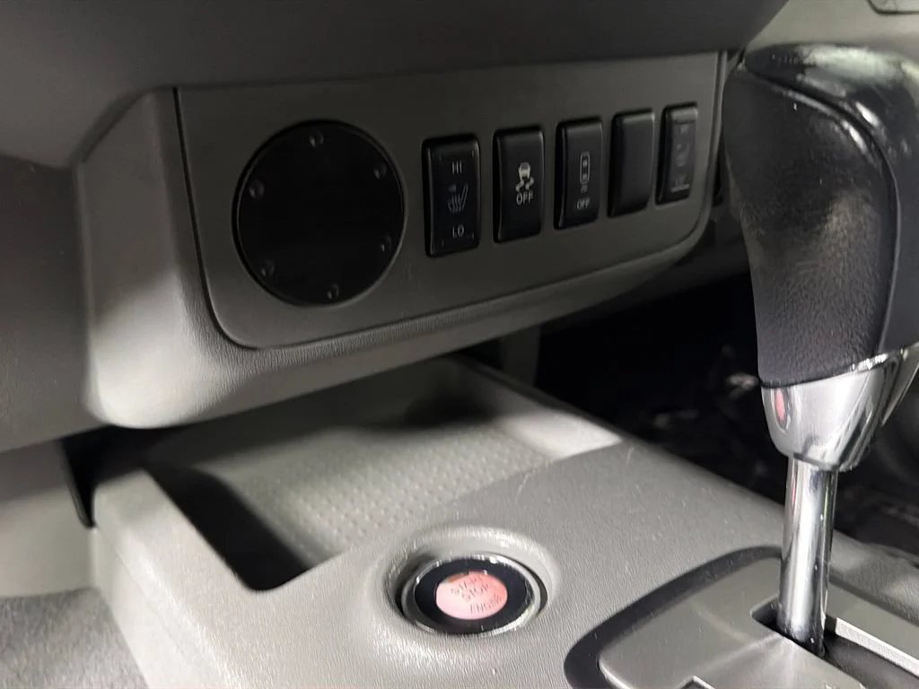2020 Nissan Frontier SV - Photo 24