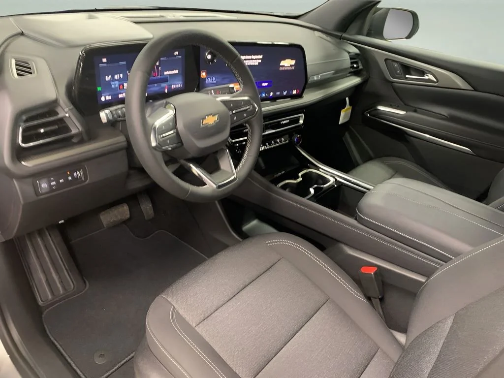 New 2026 Sterling Gray Metallic Chevrolet LT image 24