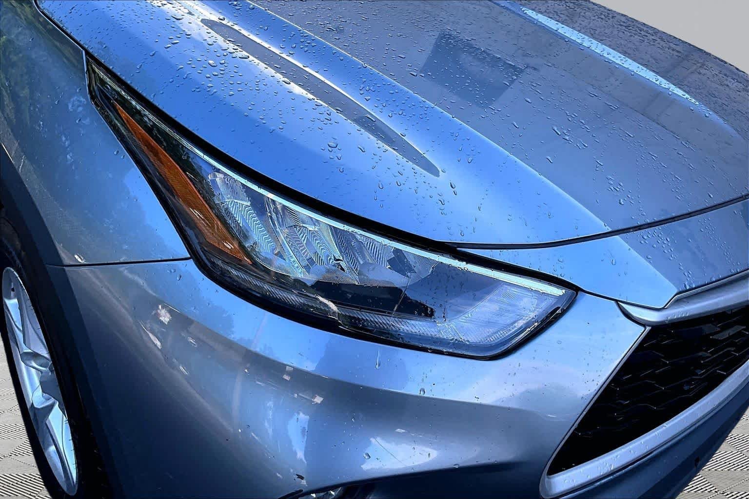 Used 2020 Moon Dust Toyota Hybrid LE image 28