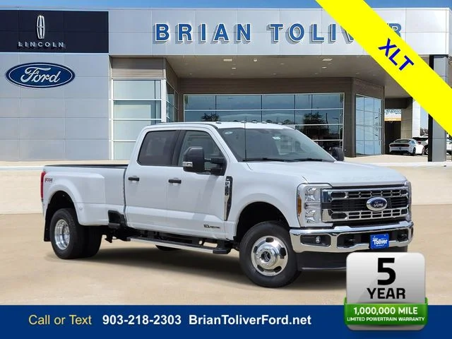 2026 Ford Super Duty F-350® XLT