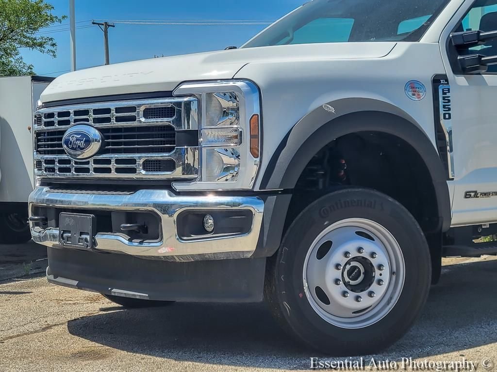 New 2026 Oxford White Ford F-550® XL image 2
