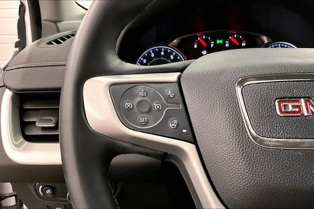 Used 2023 Summit White GMC SLT image 27