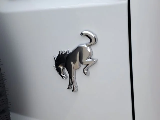 New 2026 Oxford White Ford Badlands® image 5