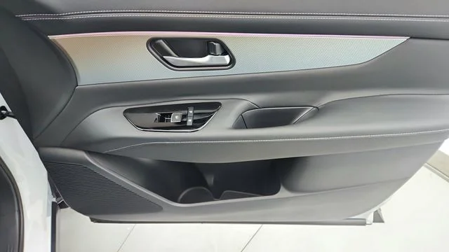 2025 Nissan Murano SL - Photo 36