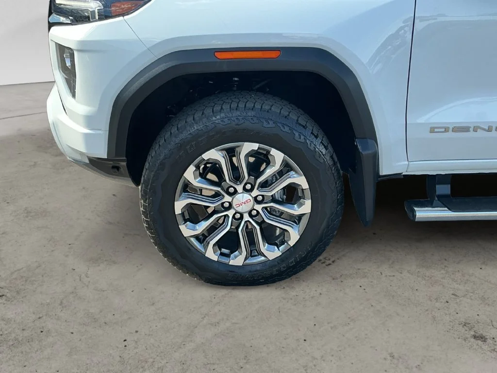 Certified Used 2026 Summit White GMC Denali image 13