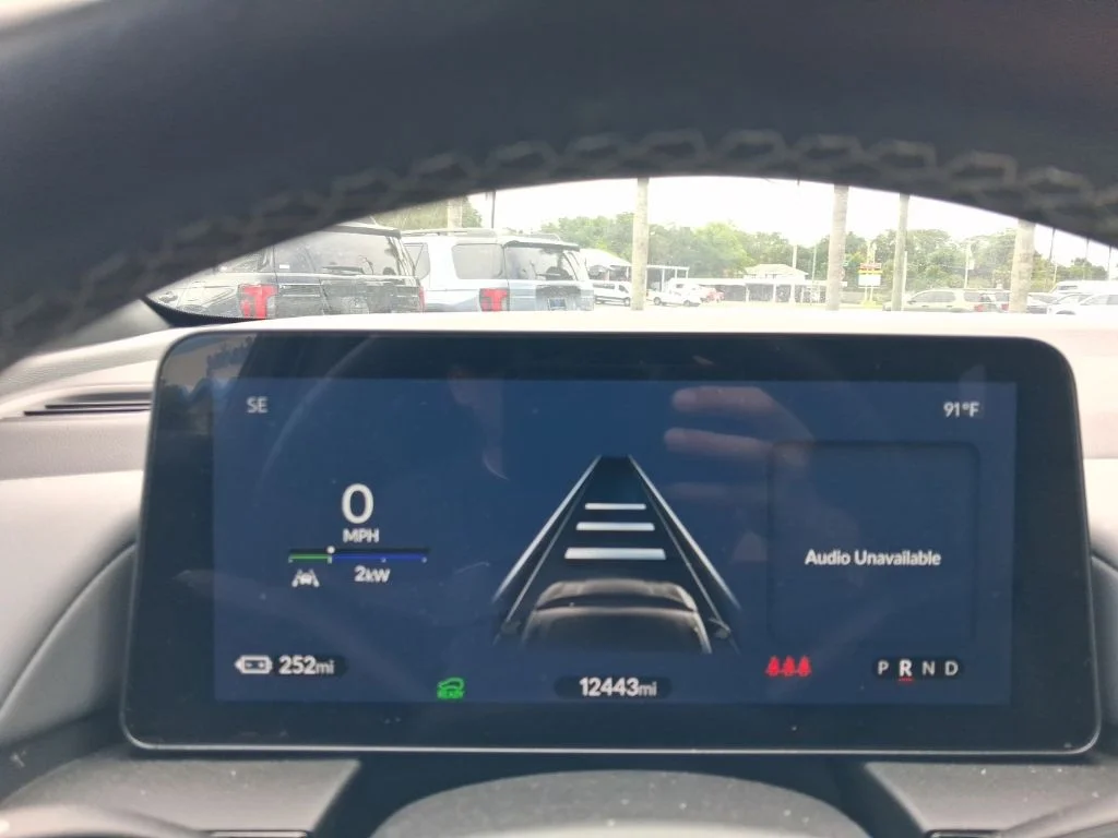 Used 2025  Honda Touring image 32