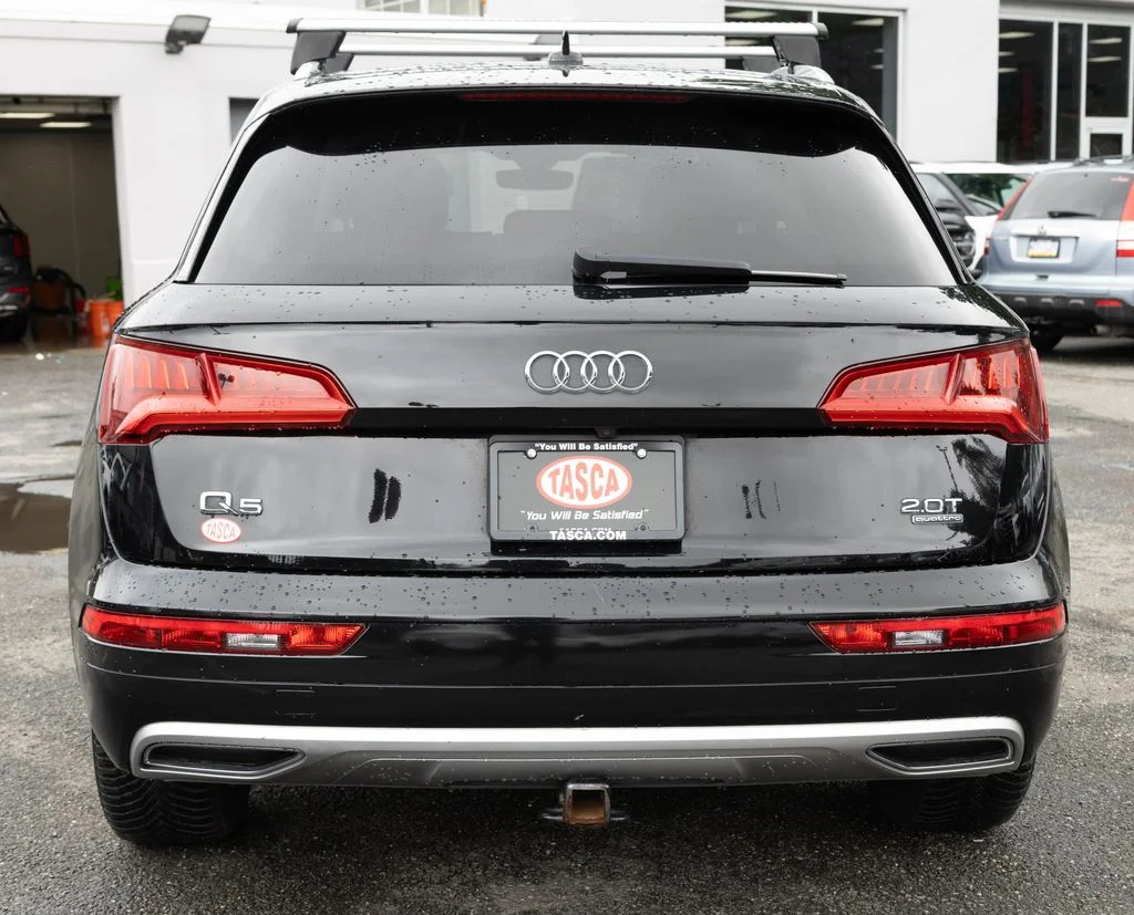 Used 2018  Audi 2.0T Premium image 5