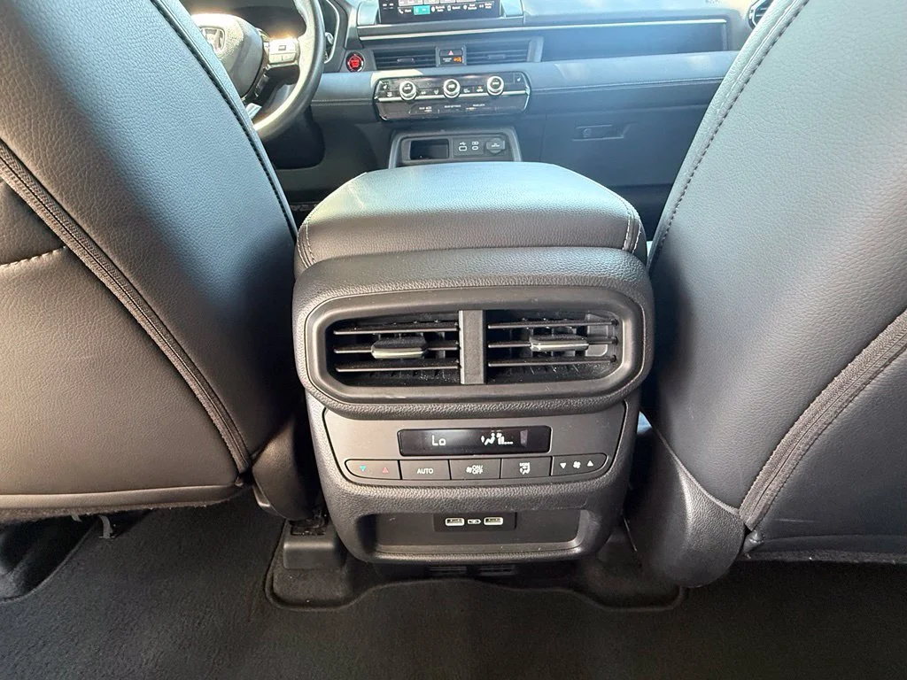 Used 2023 White Honda EX-L image 26
