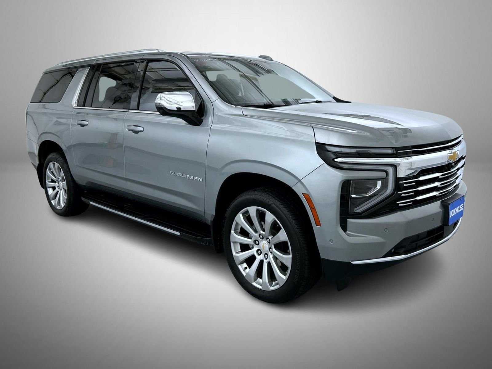 Used 2025 Gray Chevrolet Premier image 3