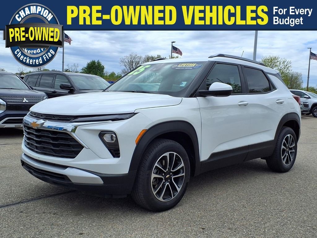 2025 Chevrolet Trailblazer LT AWD's photo
