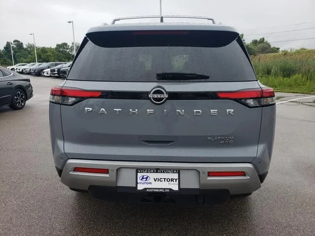 Used 2022 Gray Nissan Platinum image 6