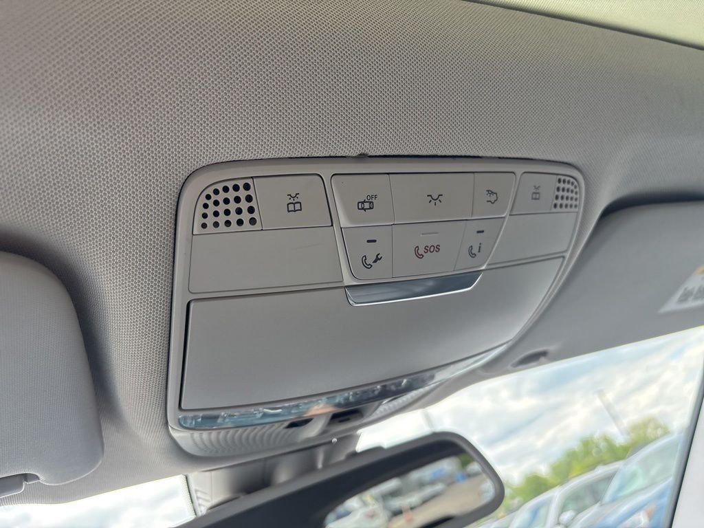 Used 2016 Black Mercedes-Benz GLC 300 image 18