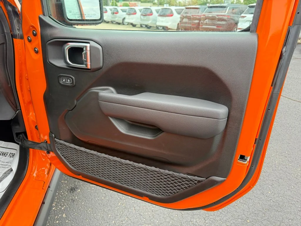 2025 Jeep Gladiator Willys - Photo 21