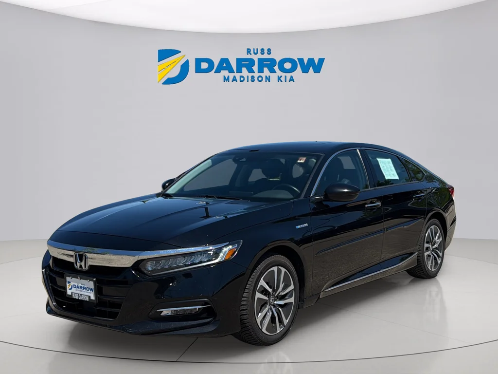 Used 2018 Black Honda Touring image 1