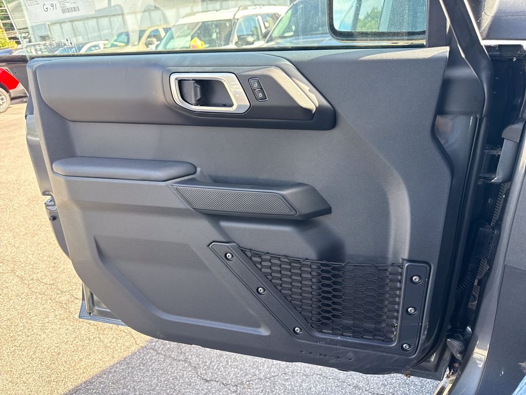New 2025 Carbonized Gray Metallic Ford Badlands® image 25