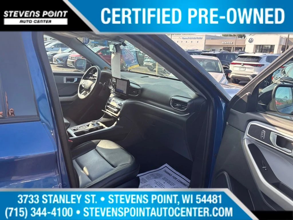 Used 2023 Atlas Blue Metallic Ford XLT image 35