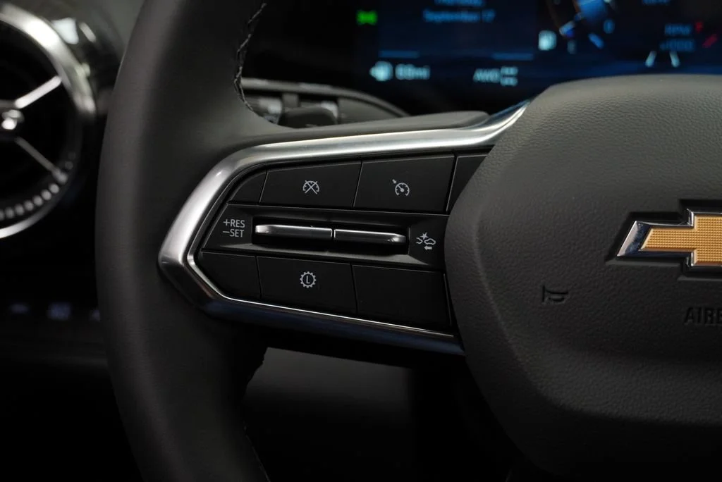 2027 Chevrolet Equinox LT - Photo 20
